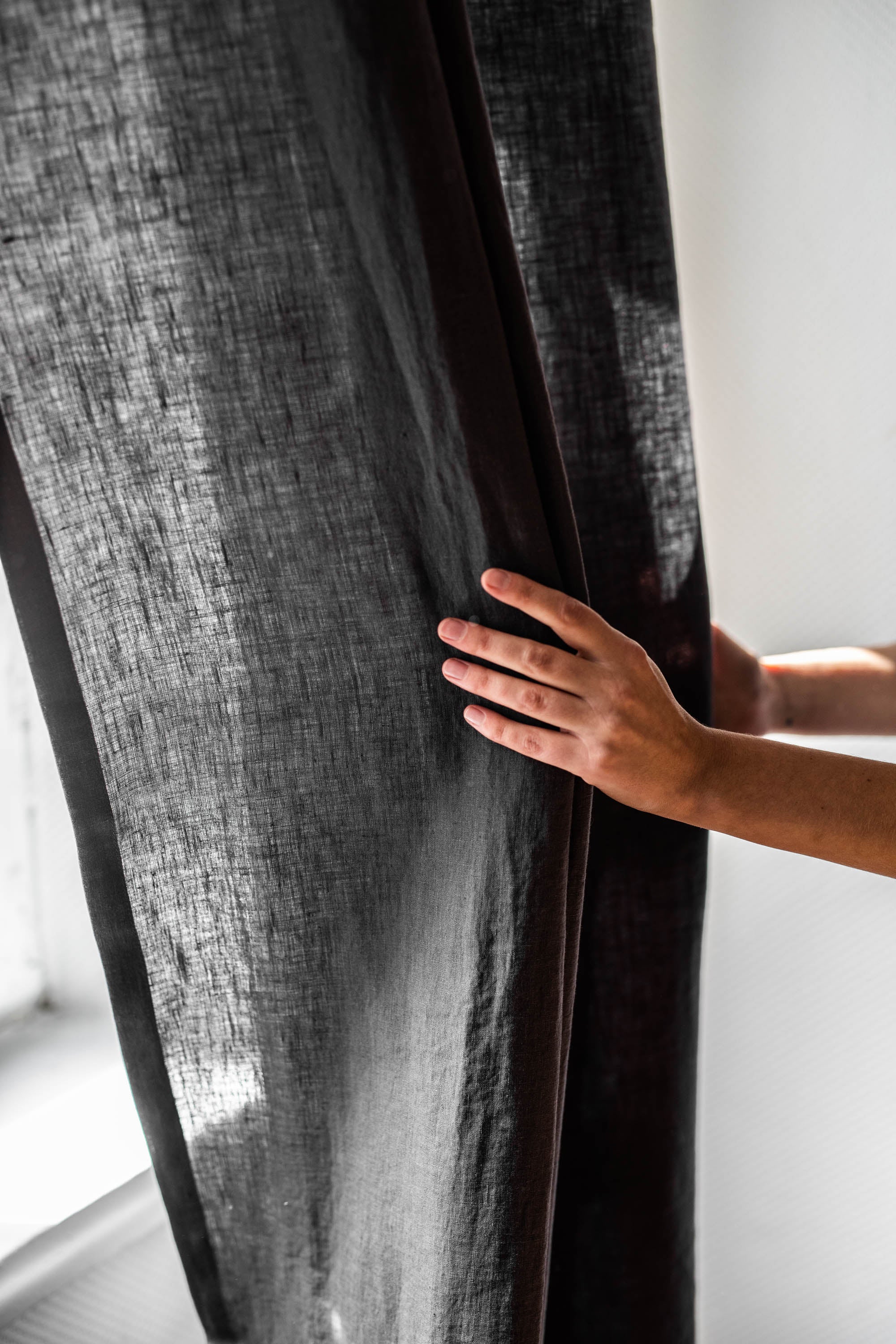 Tab top linen curtain | ARCHIVE SALE