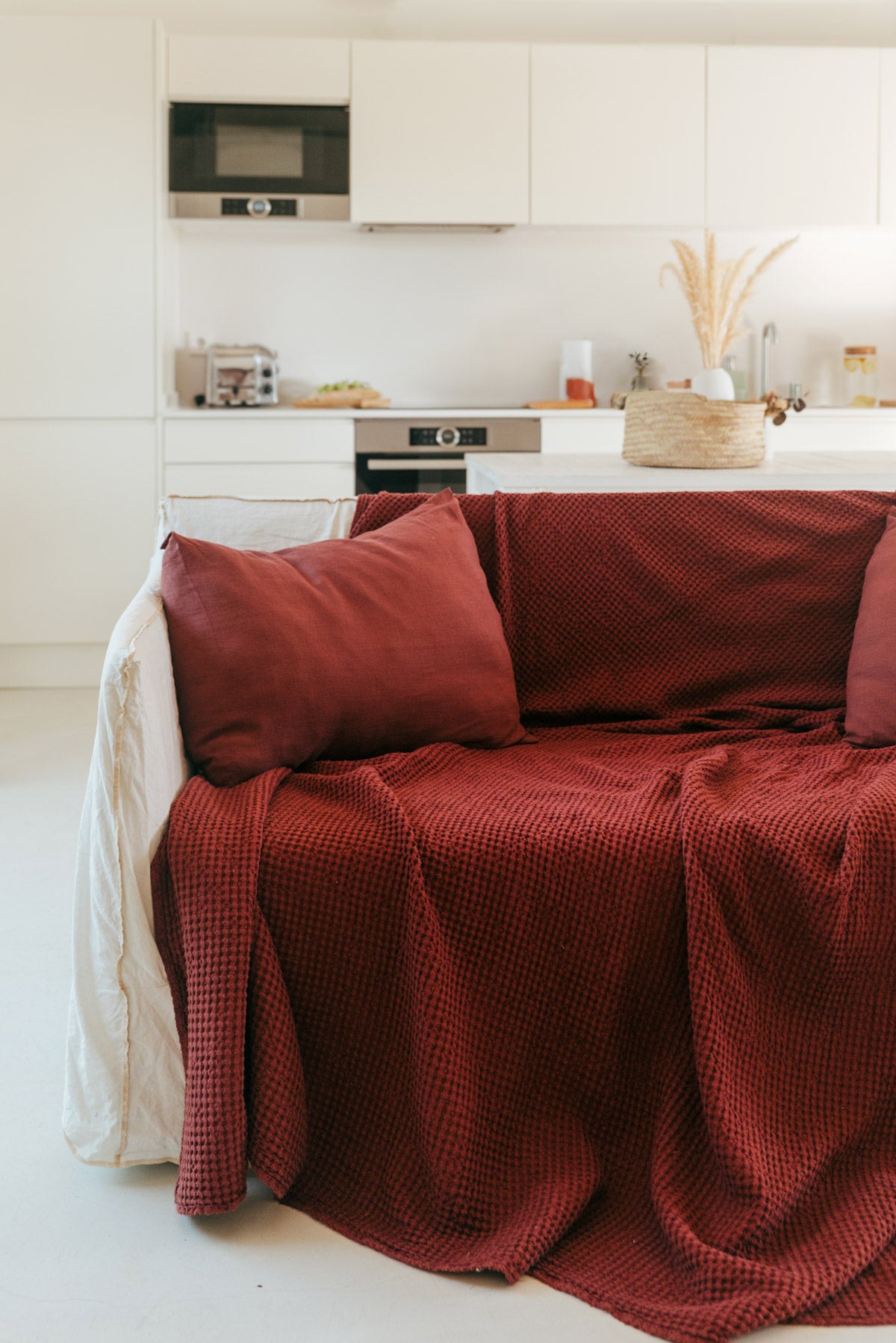 Linen waffle bed throw | ARCHIVE SALE