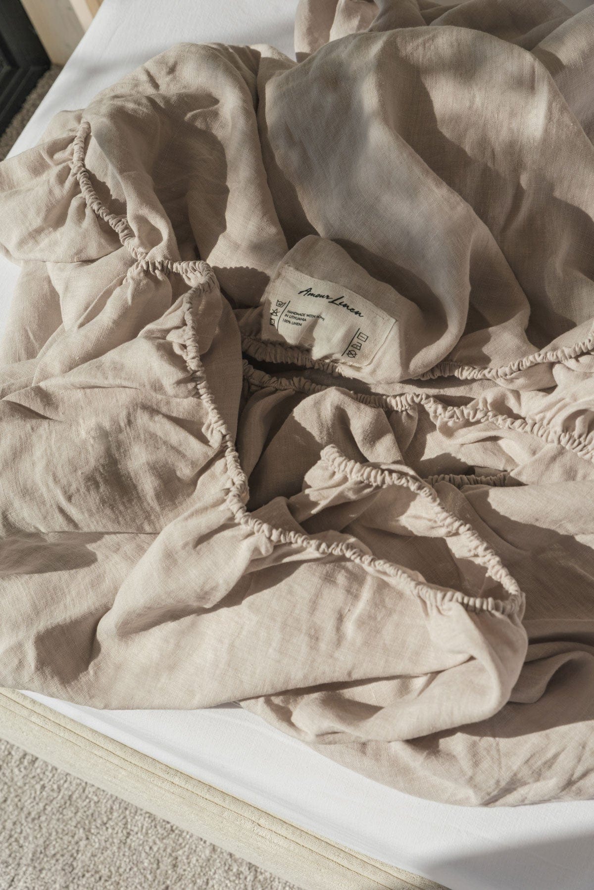 Linen fitted sheet | ARCHIVE SALE