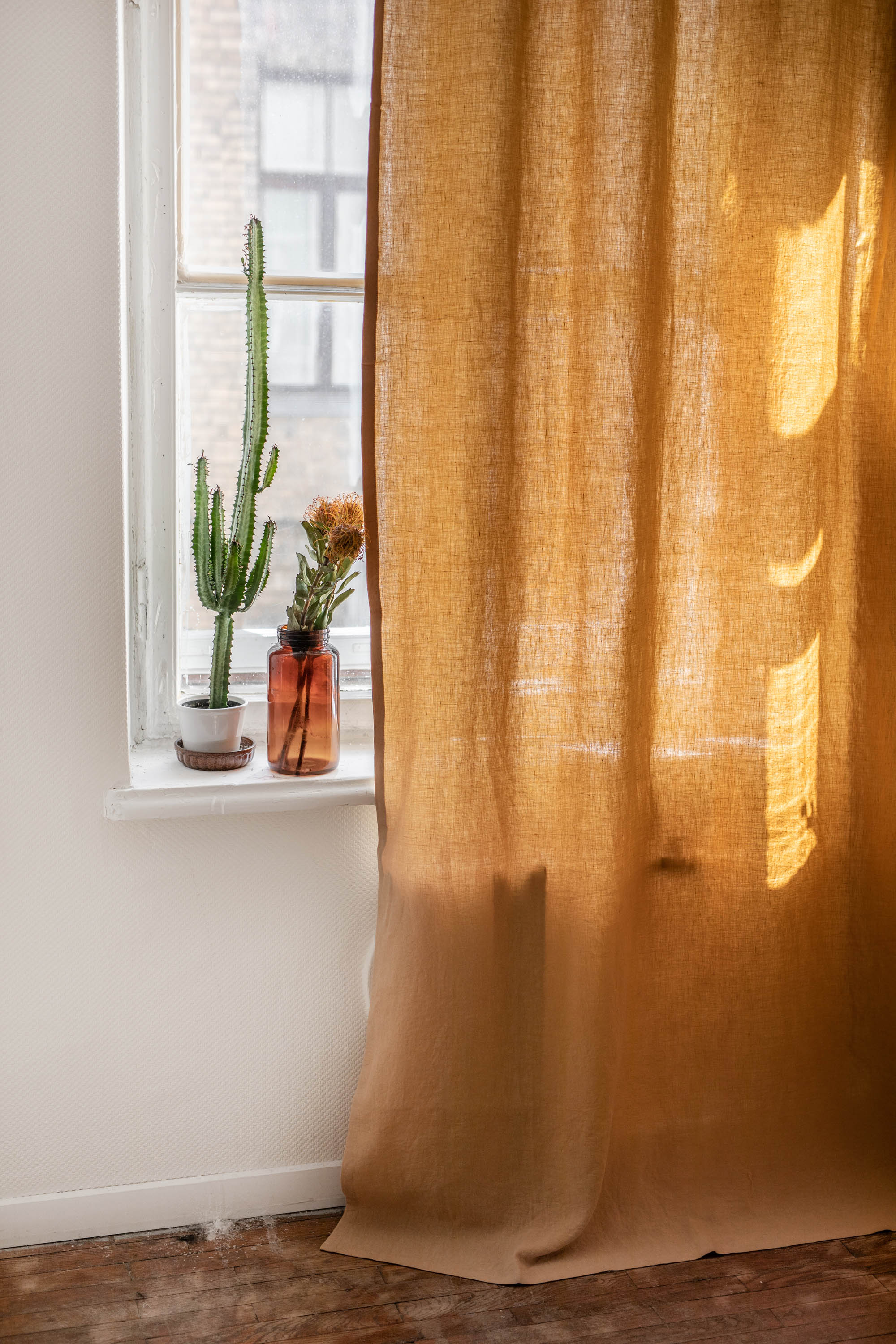 Tab top linen curtain | ARCHIVE SALE