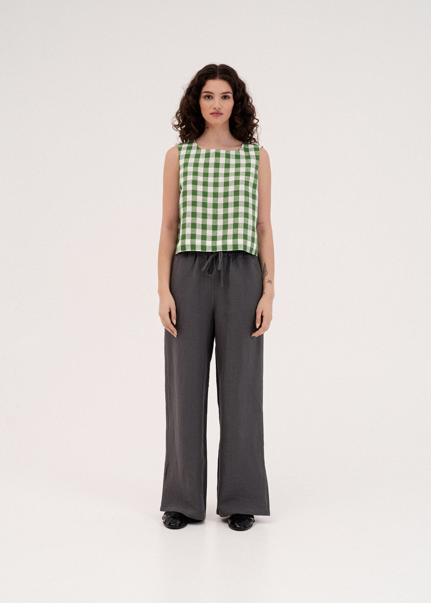 AmourLinen Linen dress Lucia classic sleeveless linen top Lucia classic sleeveless linen top